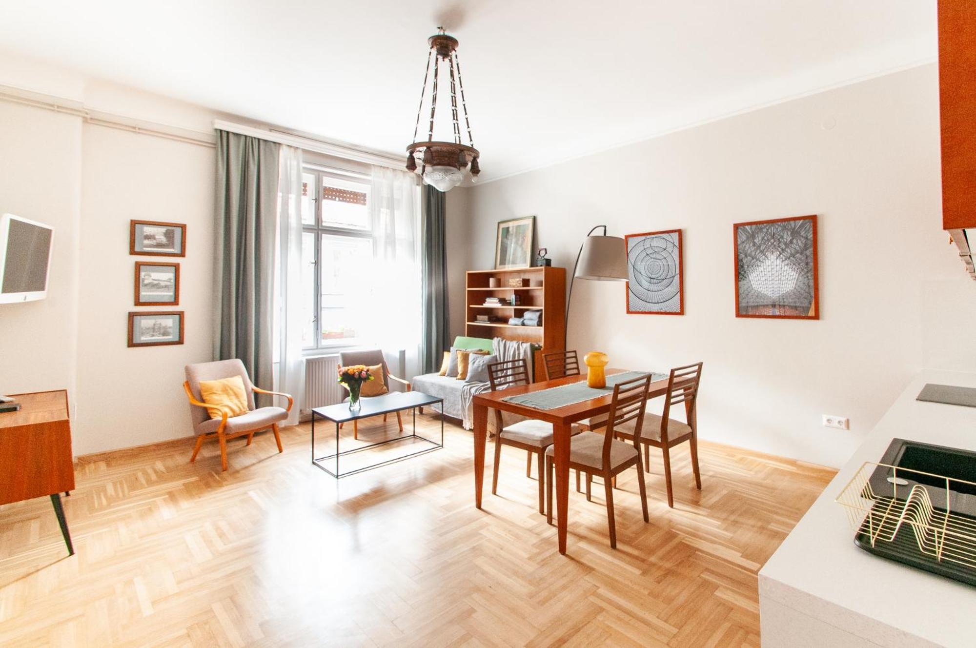 Spacious Family Suite Along River Side, In The Heart Of Buda Budapeşte Dış mekan fotoğraf